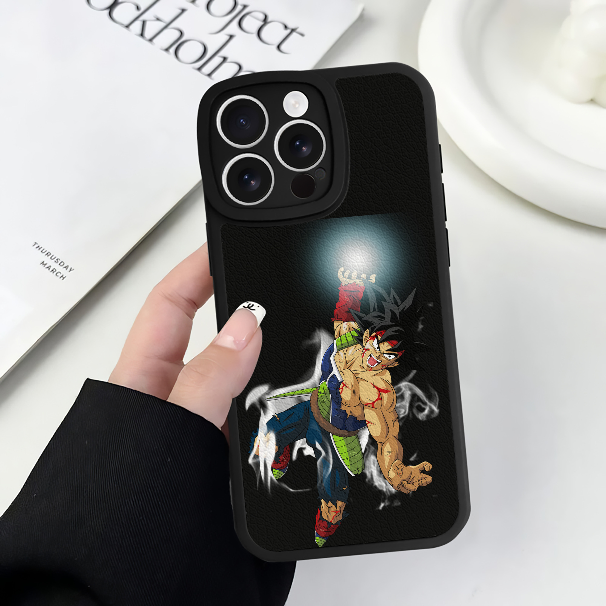 （画像用） ドラゴンボール バーダック DRAGON BALL Burdock 【iPhone 16シリーズ対応】シリコンスマホケース（レザー調） 材質：シリコン